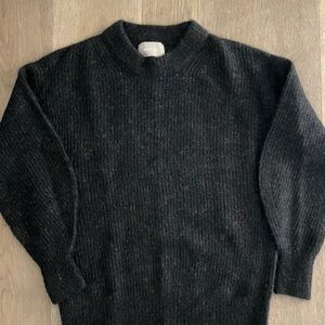 Everlane Black Sweater size small